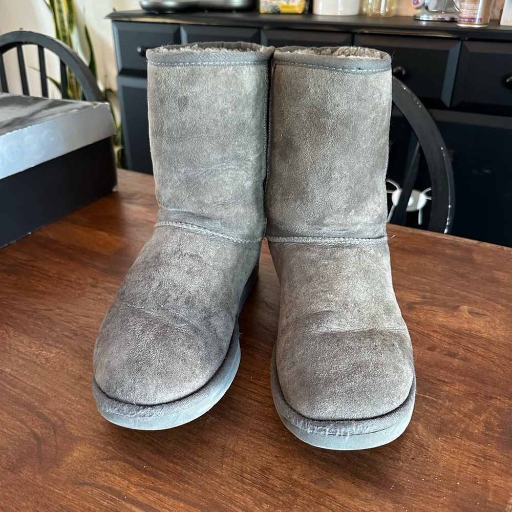 Classic Ugg